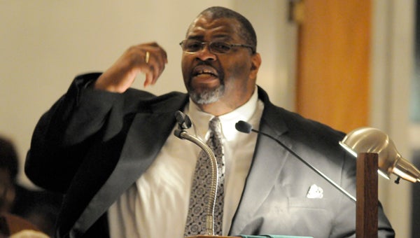 Former Butler Chapel AME Zion Church Rev. Harold Simpson delivered the message at the Butler County Ministerial Association’s annual Thanksgiving Service Tuesday night. (Advocate Staff/Jonathan Bryant)