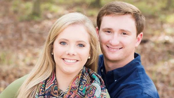 Emily Helen Bates and Jeremy Duncan Wiggins announced their engagement, with a wedding to take place on Saturday, April 9, 2016 at Applewood Farm in Pell City, Ala.